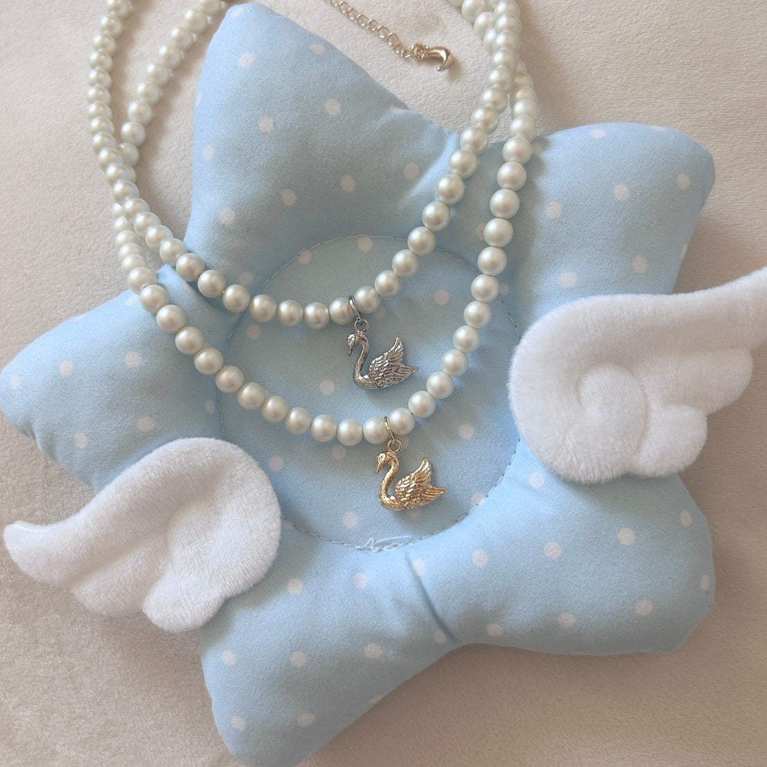Moonlit Silver Swan Necklace