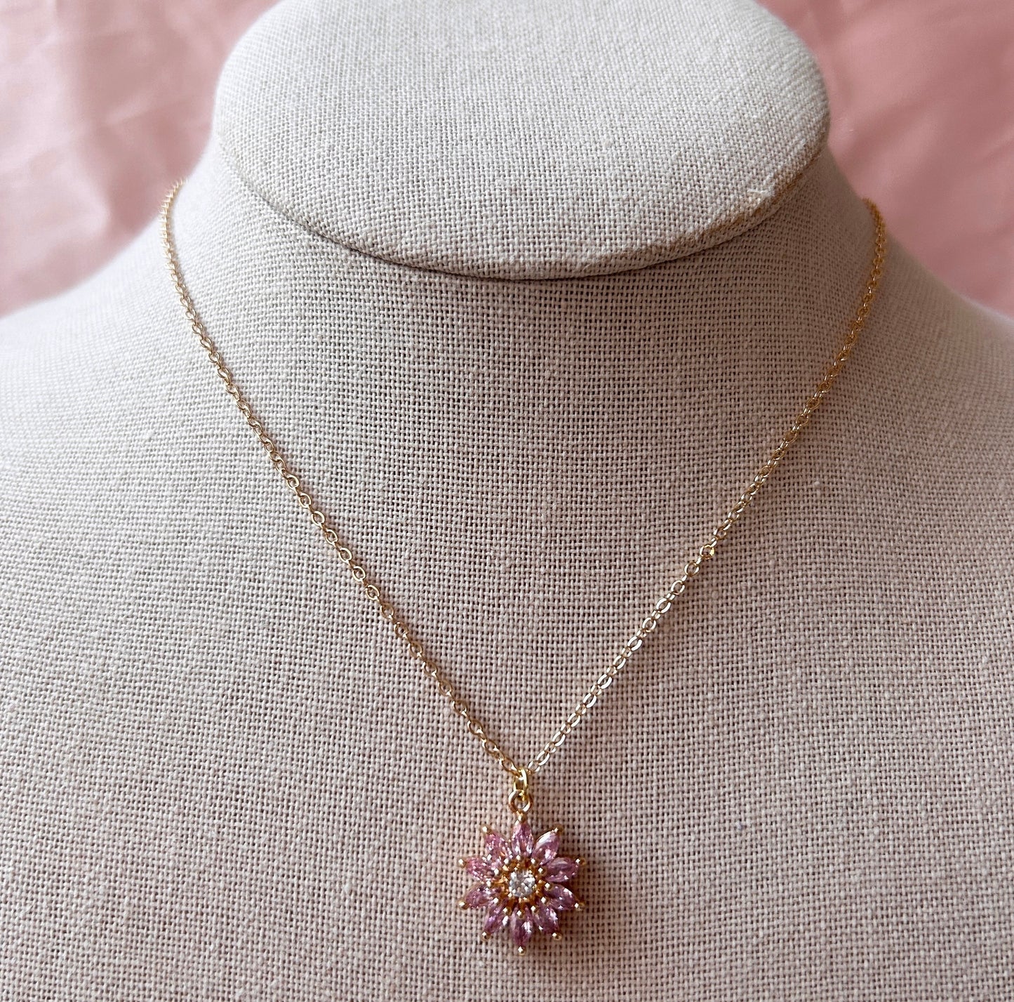 Daisy Necklace