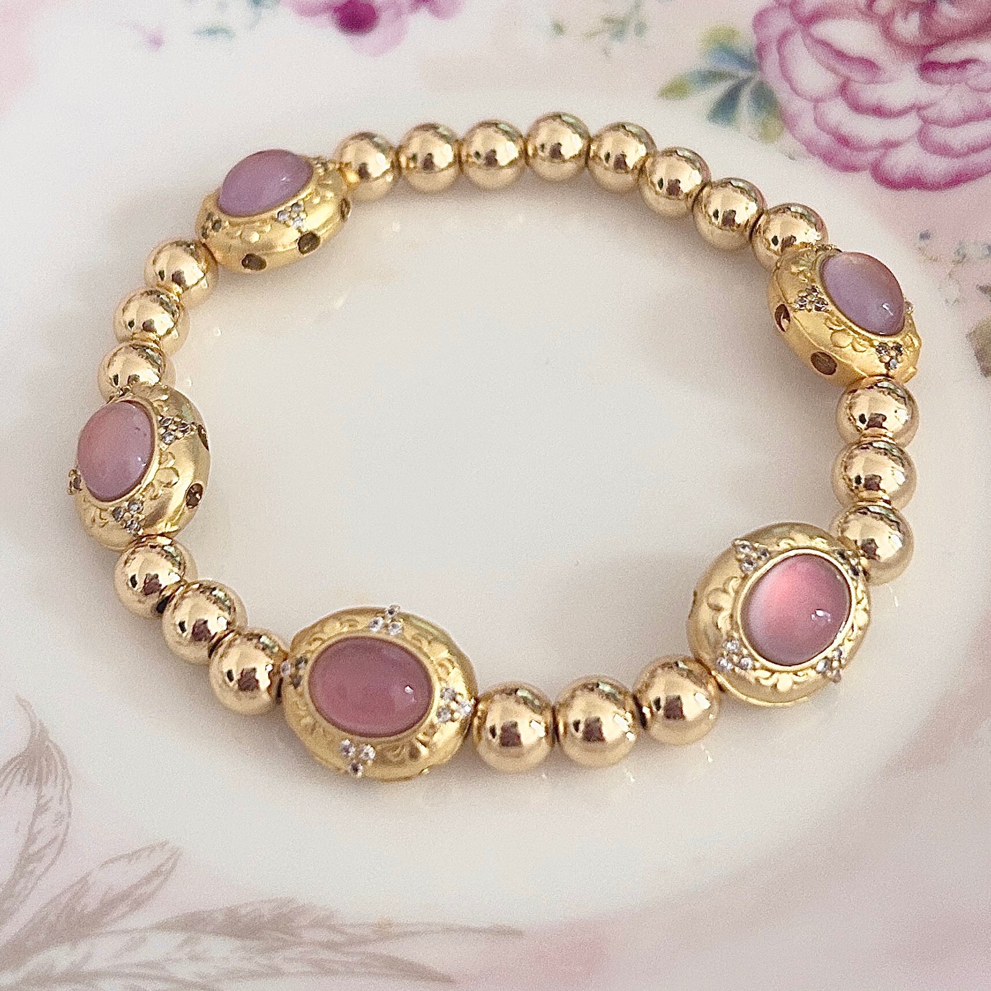 Diana Bracelet (6mm gold beads)