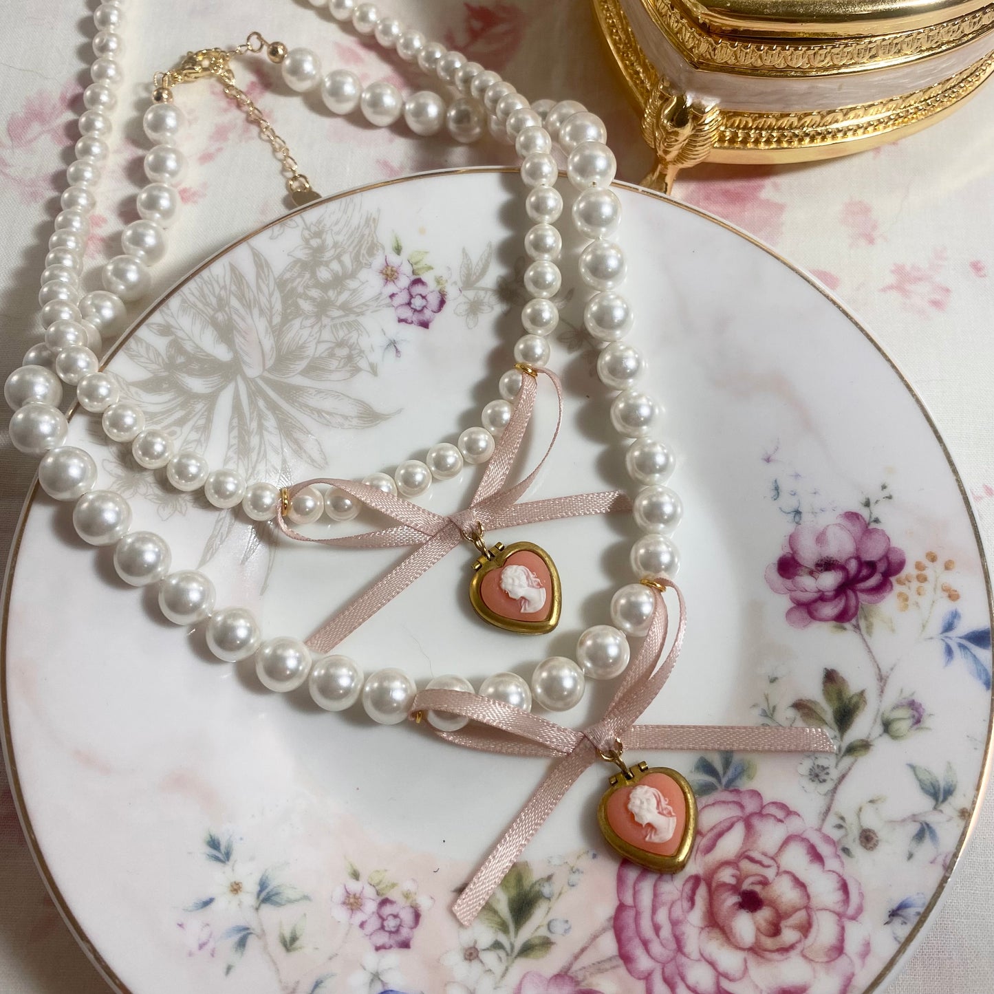 Rosy Ribbon Necklace