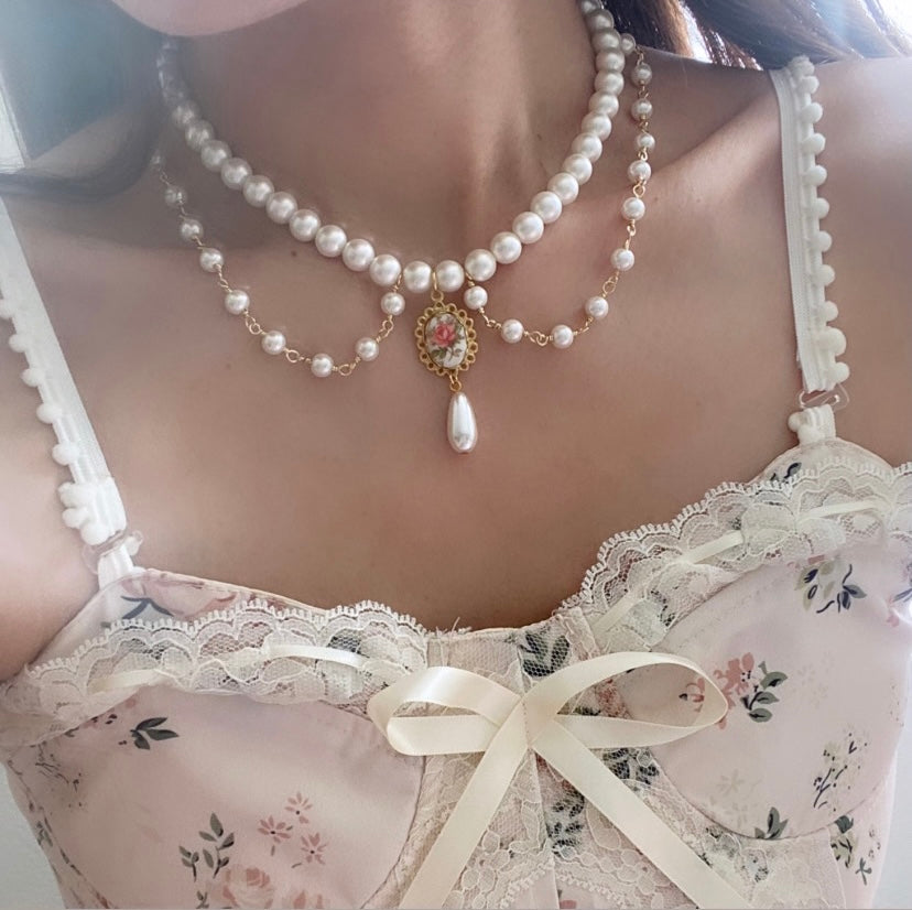 Young Royal Necklace