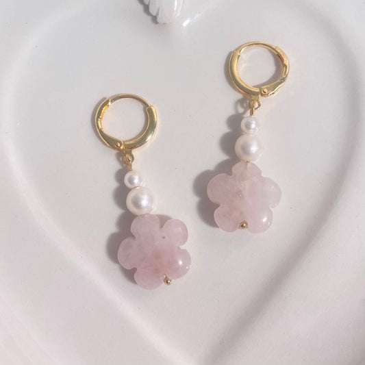 Crème Rosé Hoop Earrings