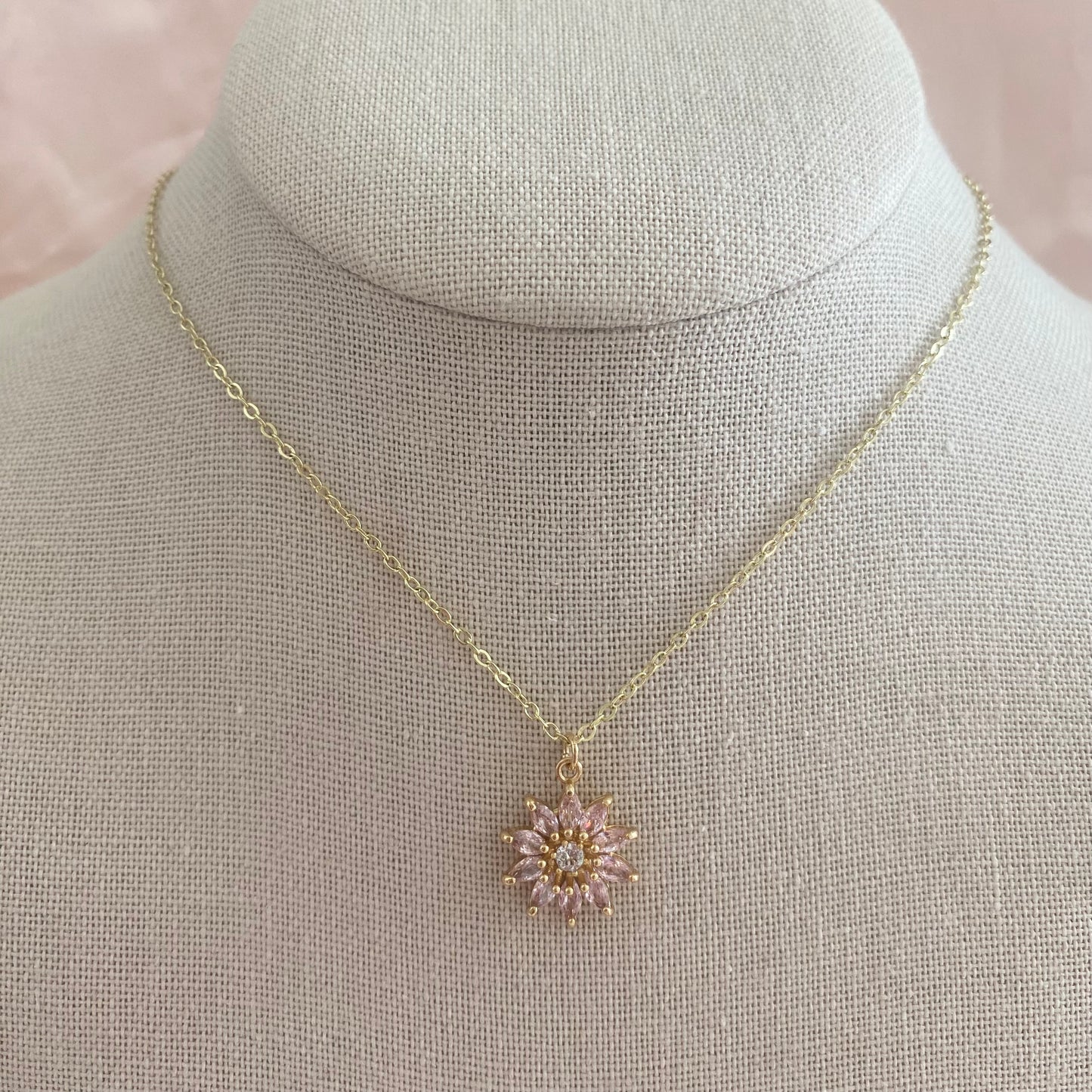 Daisy Necklace