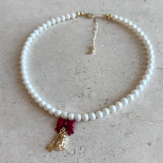 Jiji Red Ribbon Pearl Ncklace