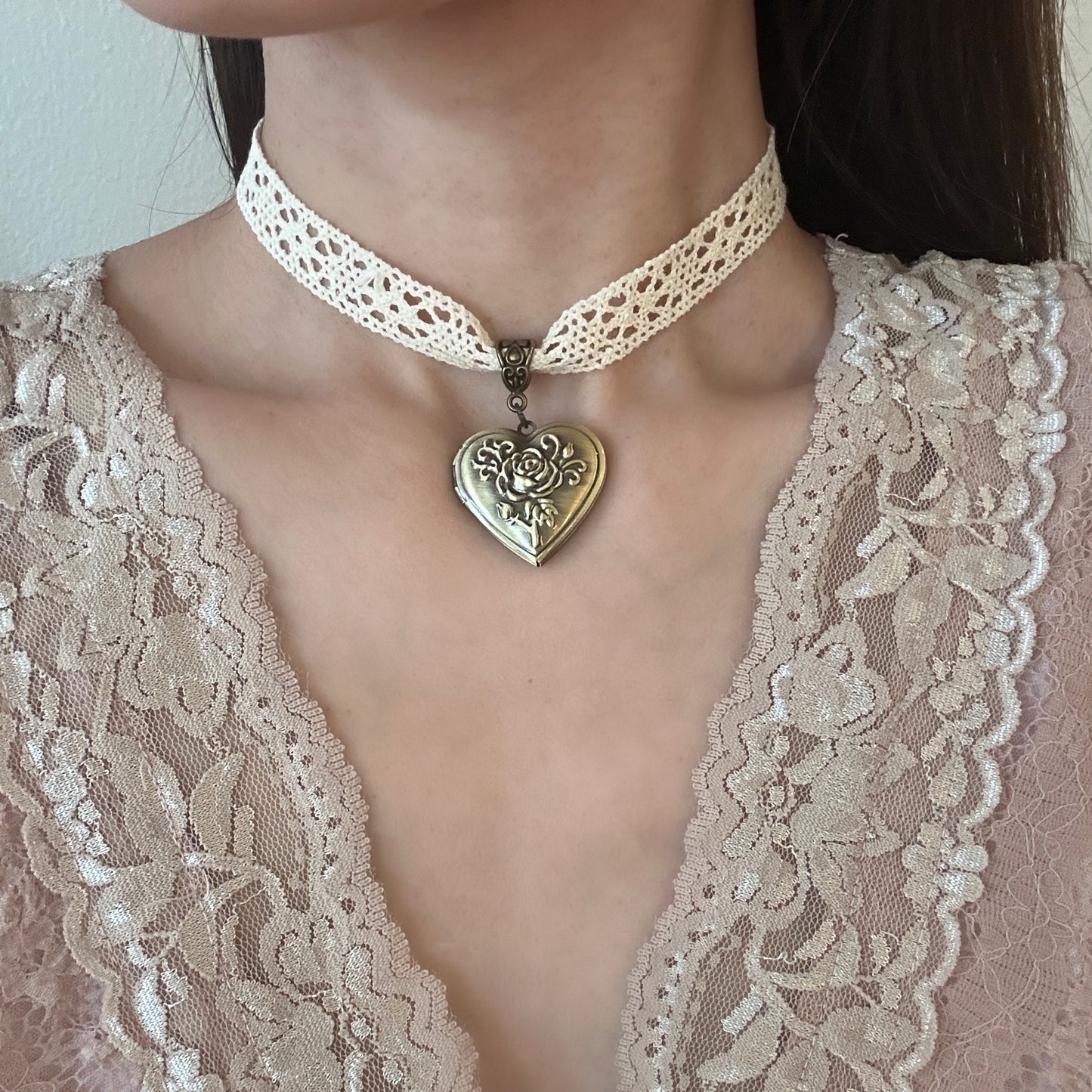 Heart Locket Lace Choker